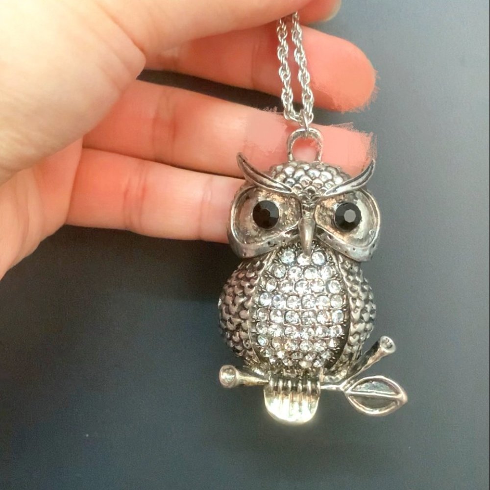 Metal Falcon Necklace
